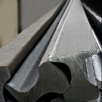 Рельс крановый А120 105 127,4 см2 сталь 900 DIN 536-1-1991 в наличии в Тюмени