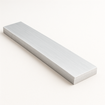 Алюминиевая полоса 100х10х6000 мм в наличии в Тюмени