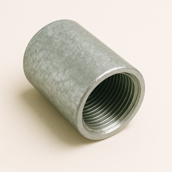 Муфта оцинкованная ДУ 15 в наличии в Тюмени